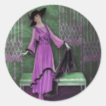 1913 Luxe: Vintage Mode in Sering & Munt Ronde Sticker