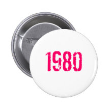 1980 BADGE AVEC ÉPINGLE
