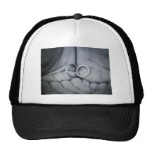 anneaux de mariage casquette de camionneur