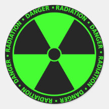 Autocollant vert de symbole de rayonnement
