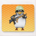 avances de soldat du pingouin 3d tapis de souris