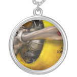 Avion - pilote - appui vertical - guêpe jumelle collier personnalisé