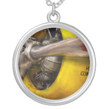 Avion - pilote - appui vertical - guêpe jumelle collier personnalisé