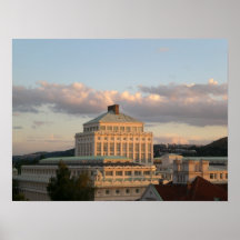 Bâtiment de Prague dans le coucher du soleil d'apr Posters