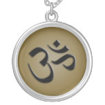 Bel Aum ou collier de charme d'OM