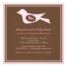 Birdie de bébé dans l'invitation rose de baby show