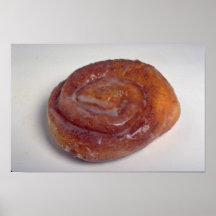 Biscuit délicieux de petit pain de cannelle posters