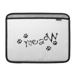 Blanc de noir de lettres de pattes d'animaux famil poche macbook air