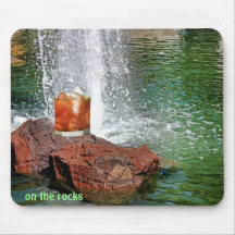 Bloody mary op de rotsen, mousepad muismatten