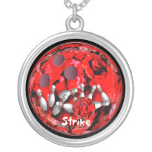 Boule rouge de grève de bowling collier