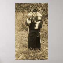 Bourskaya avec l'appareil-photo posters