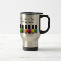 Bouteilles colorées de vernis à ongles, salon d'on tasses
