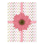 Brown et pois rose ont personnalisé des invitation