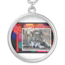 c-2011-grey-wolf-052 pendentif