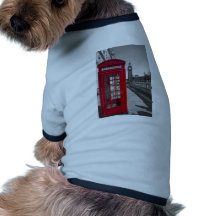 Cabine téléphonique rouge de Big Ben T-shirt Pour Chien