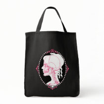 Camée assez rose de crâne