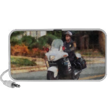 Cannette de fil de moto sur la patrouille haut-parleurs iPod