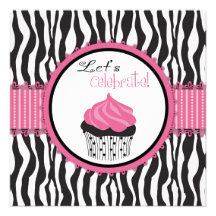 Carré chic B d'invitation de petit gâteau de bouti