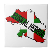 Carte pays basque plus drapeau euskal herria carreau