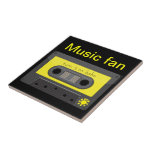 Cassette de musique vintage avec la tuile de bande carreau