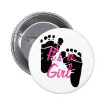 C'est une fille badges avec agrafe