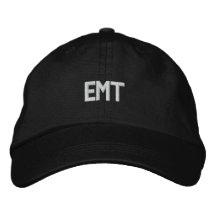 chapeau brodé par emt