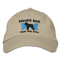 Chapeau brodé par règle de Bouviers