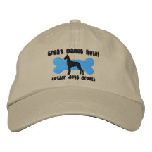 Chapeau brodé par règle de grands Danois