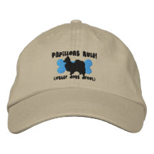 Chapeau brodé par règle de Papillons