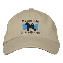 Chapeau brodé par règle de Porties
