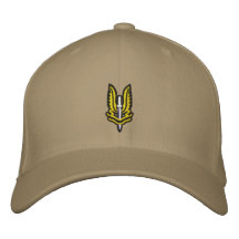 Chapeau brodé par SAS