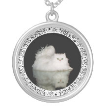 Chat persan avec les yeux verts de jade pendentif