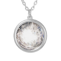 Chaud blanc colliers personnalisés