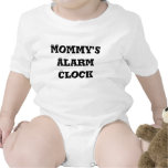 Chemise du réveil de la maman