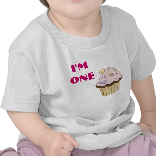 Chemise rose d'anniversaire de petit gâteau t-shirts