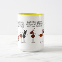 Cheval drôle effrayé de la bande dessinée jaune de mugs
