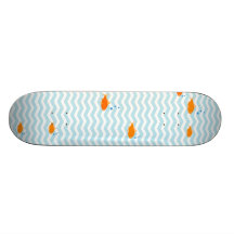 Chevron bleu lunatique avec des poissons d'or plateaux de skate