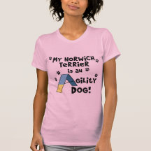 Chien d'agilité de Norwich Terrier T-shirts