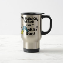 Chien d'agilité de Norwich Terrier Tasse