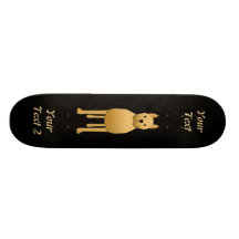 Chien mignon planches à roulettes customisées