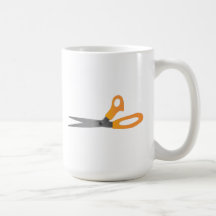 Ciseaux oranges tasses