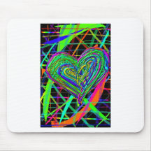 Coeur rougeoyant tapis de souris