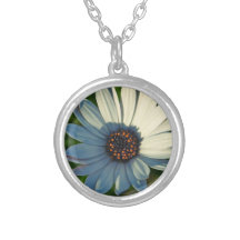 Collier argenté de marguerite