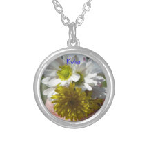 Collier de groupe de fleur sauvage de Kyler