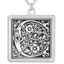 Collier de la majuscule C