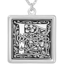 Collier de la majuscule F