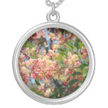 Collier floral d'arbre de douche