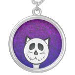 Collier pourpre de chat de crâne