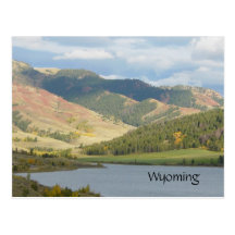 Collines rouges de carte postale du Wyoming