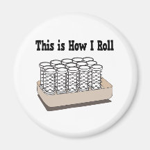 Comment je roule des bigoudis de cheveux magnets pour réfrigérateur